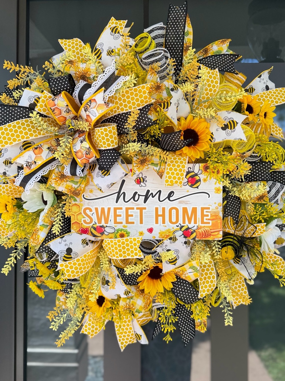 Home Sweet Home Sunflower and Bee Wreath